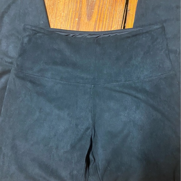 Intro Love the Fit Faux Suede Leggings Size S Black High Rise Tummy Control Fall - Picture 9 of 11